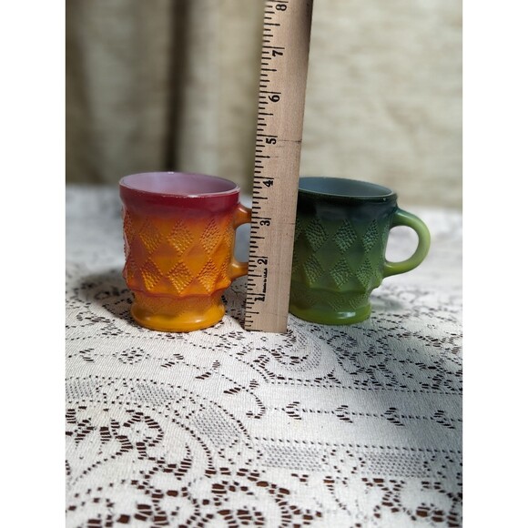 Vintage Kimberly Diamond Anchor Hocking Fire King Glass Set of 2 Mugs  Green Red - Picture 12 of 12